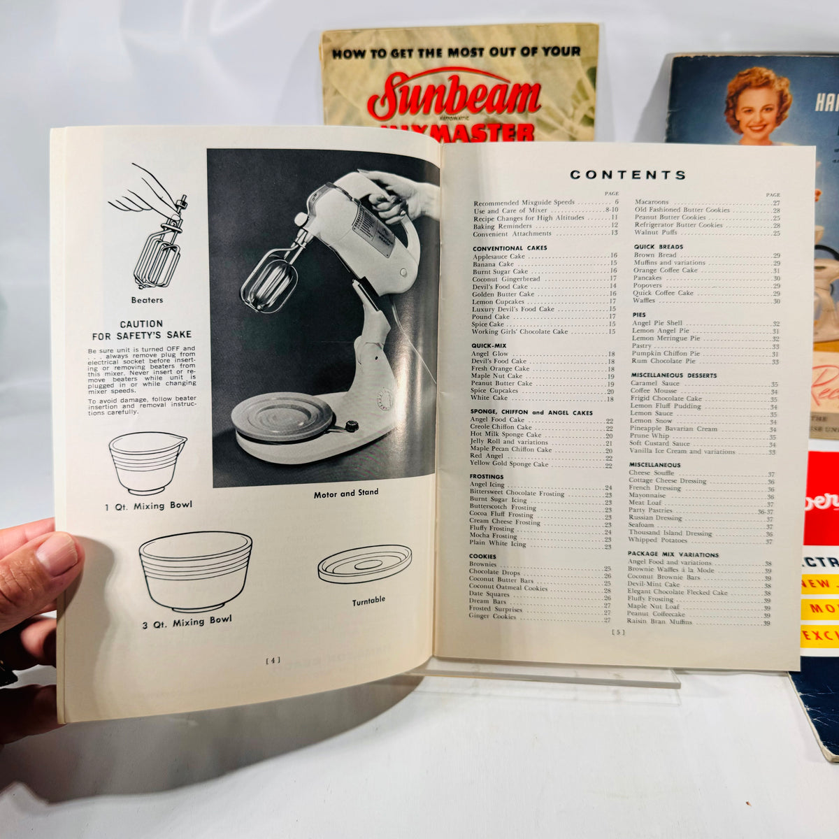4 Vintage Electric Mixer Pamphlets Sunbeam Hamilton Beach Powermaster Deluxe with Recipes
