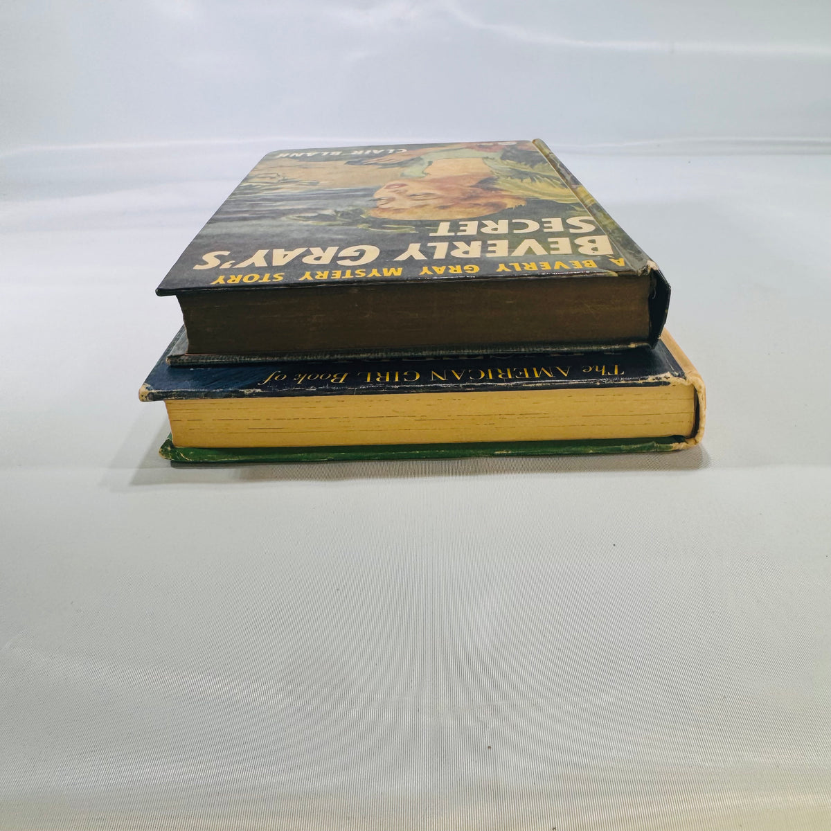 Vintage Girl‑Sleuth Mystery Lot – Beverly Gray’s Secret (1951) + American Girl Mystery & Suspense (1964)