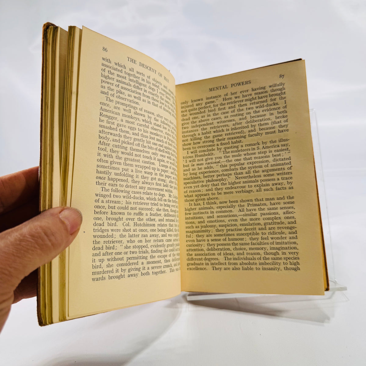 The Descent of Man 1930 open to Mental Powers, pages 86 and 87