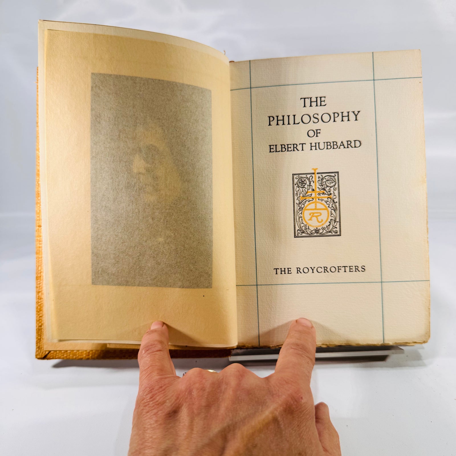 Signed 1901 Roycroft Edition – The Philosophy of Elbert Hubbard (Copy #0760)
