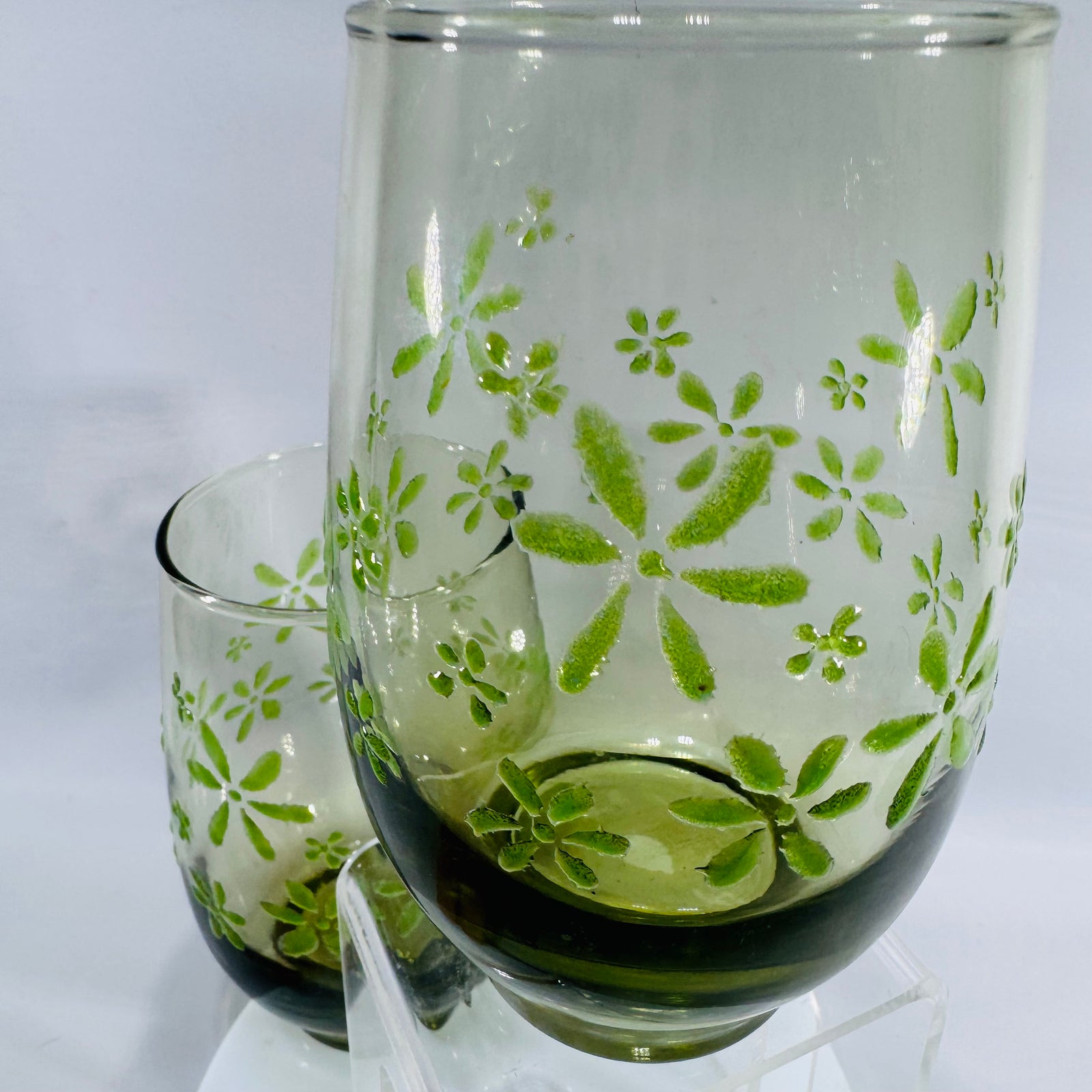 Vintage Libbey “Mint Bouquet” (Mint Daisy) Green Floral Glasses — Mid-Century Modern (circa 1966+) — Set of 2 | Olive/Avocado Glass, Mid-Century Glassware