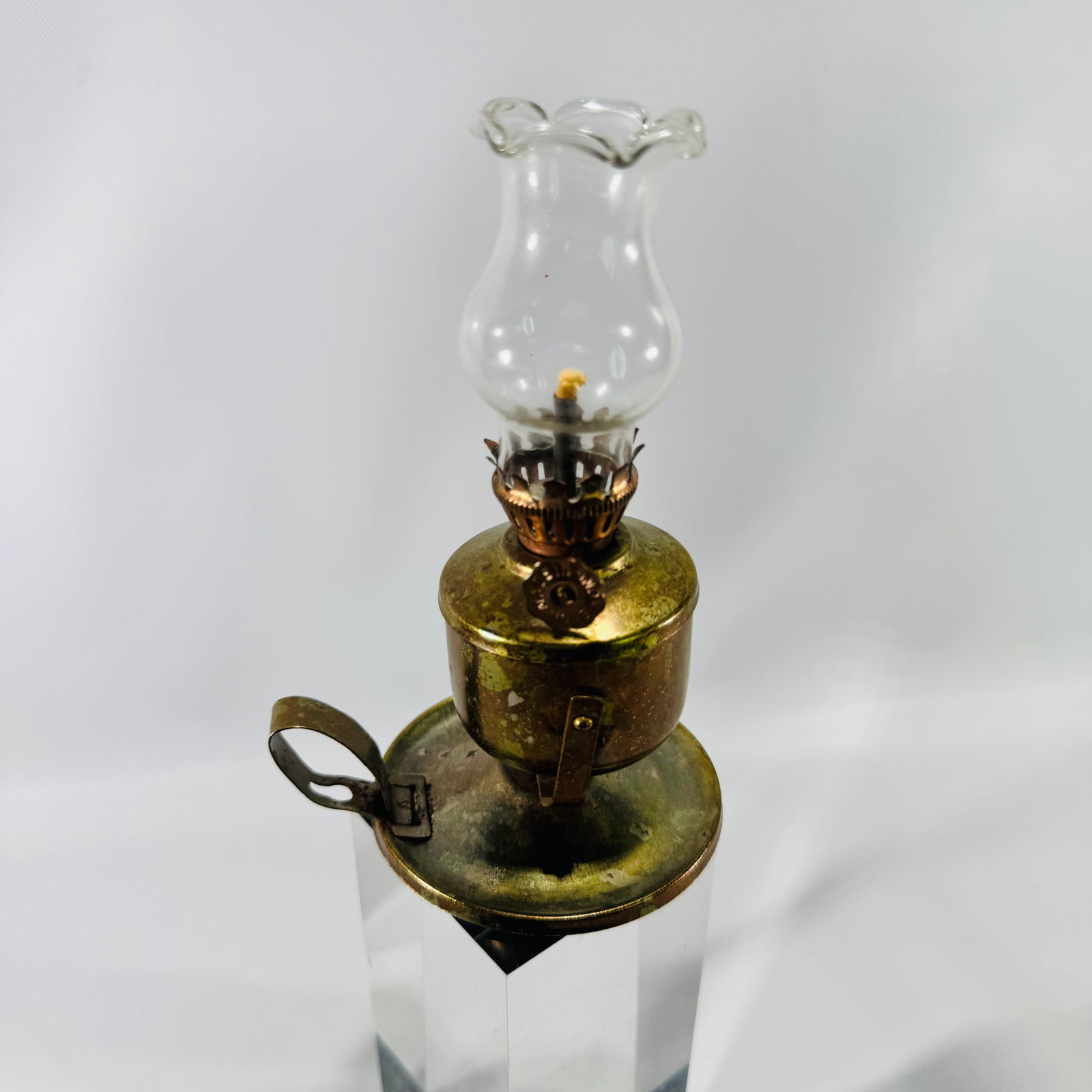 Vintage Miniature Brass Finger Oil Lamp Hong Kong Gimbaled Nautical Lamp with Glass Chimney