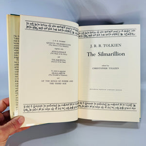 Vintage Fantasy Epic The Silmarillion (1977) — J.R.R. Tolkien | Hardcover with Dust Jacket, Fantasy