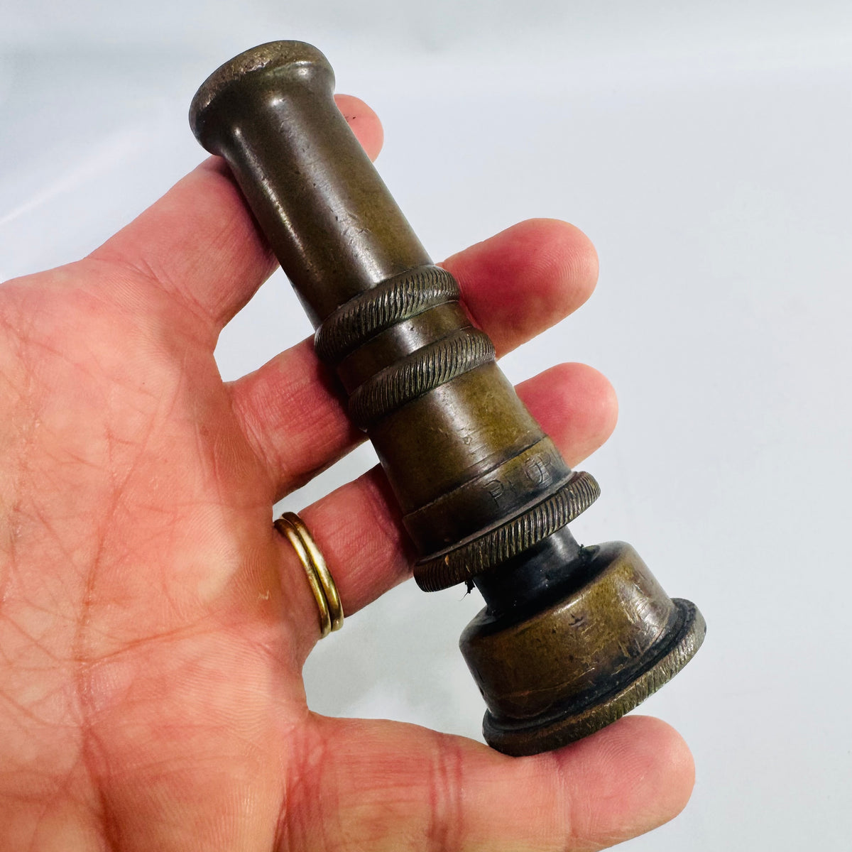 Vintage Brass Garden Hose Nozzle Adjustable Twist Spray Nozzle Solid Brass Water Hose Attachment Farmhouse Garden Tool