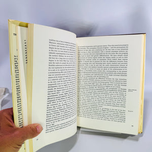 The Art of Crete and Early Greece by Friedrich Matz 1962 Art of the World Hardcover with Dust Jacket