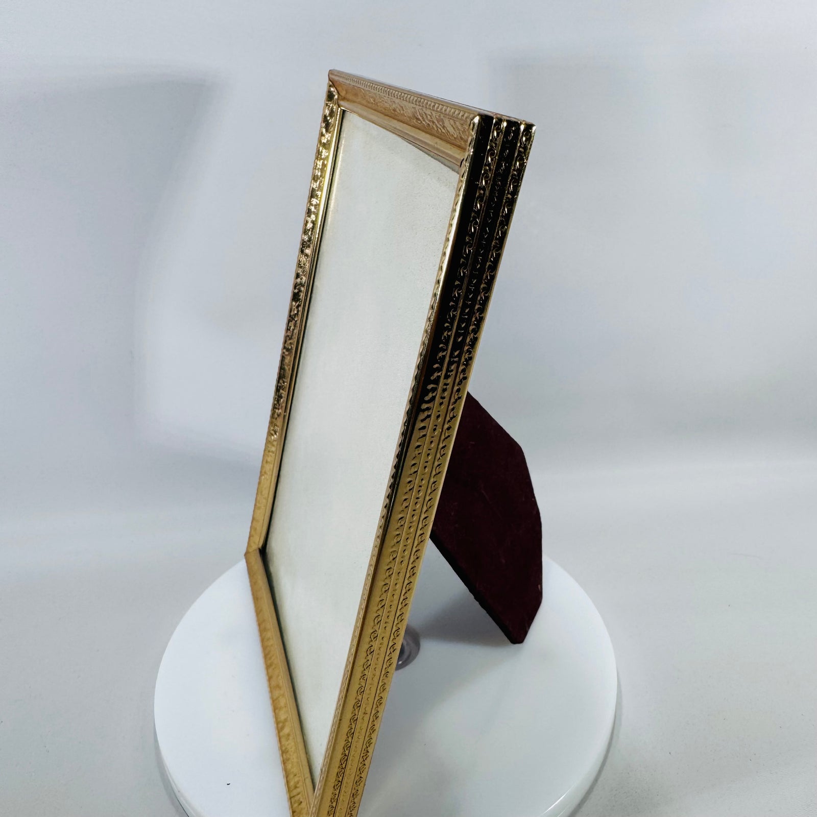 Vintage 5x7 Gold-Tone Beaded Metal Picture Frame w/ Glass | Tabletop Easel Frame