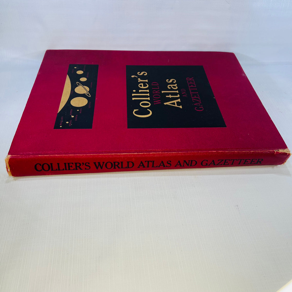 Collier's World Atlas and Gazetteer Presenting the World in its Physical and Commercial Aspects 1953 P.F. Collier & Son