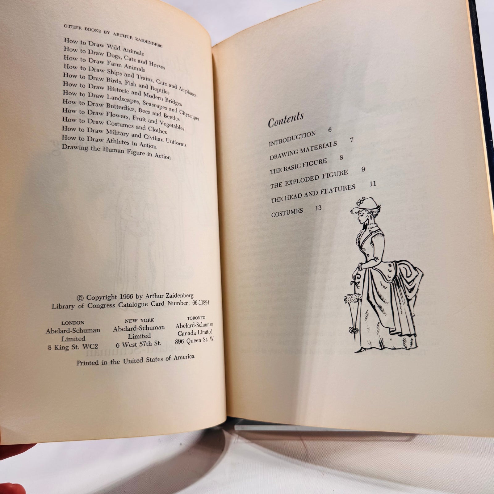 How to Draw Period Costumes by Arthur Zaidenberg – Vintage Art Instruction Book, 1966 Hardcover