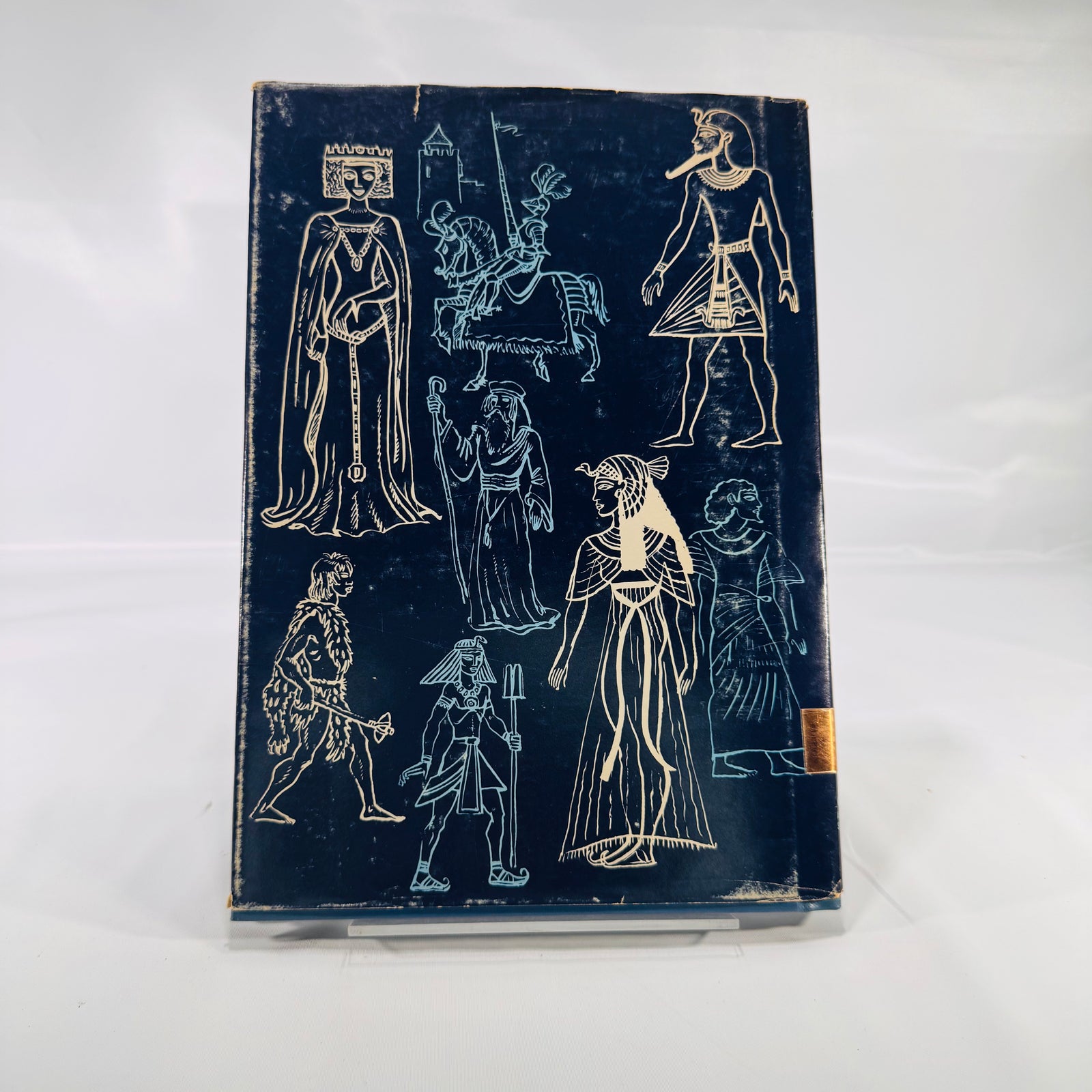 How to Draw Period Costumes by Arthur Zaidenberg – Vintage Art Instruction Book, 1966 Hardcover