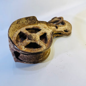 Antique Cast Iron Teardrop Barn Pulley Figure 8 Swivel Hook Marked Farm Decor
