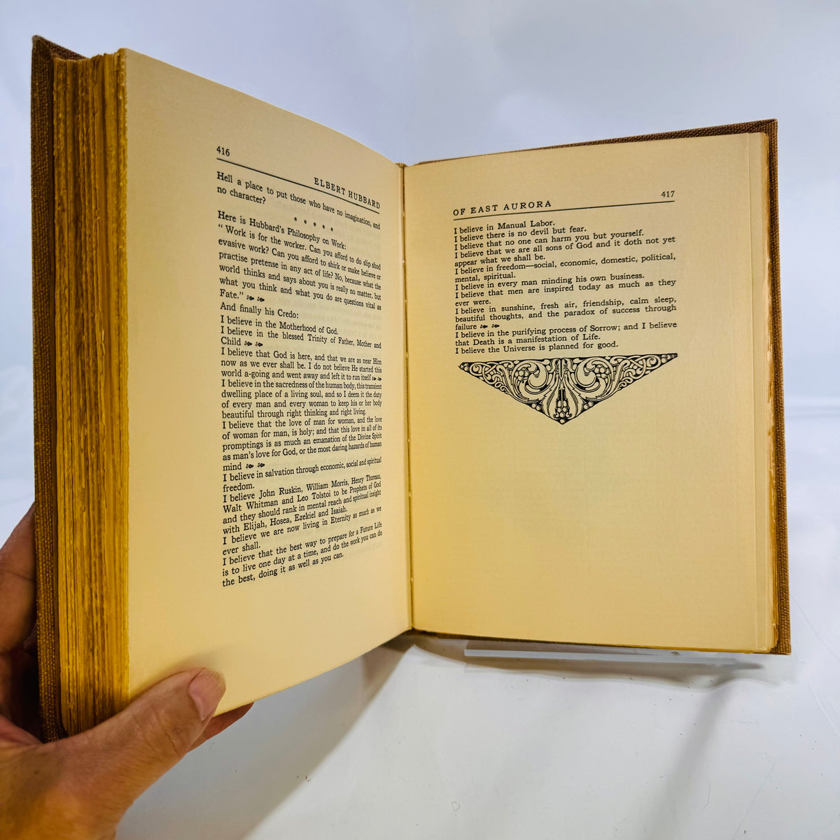 Elbert Hubbard of East Aurora by Felix Shay 1926 Wm. H. Wise & Co.