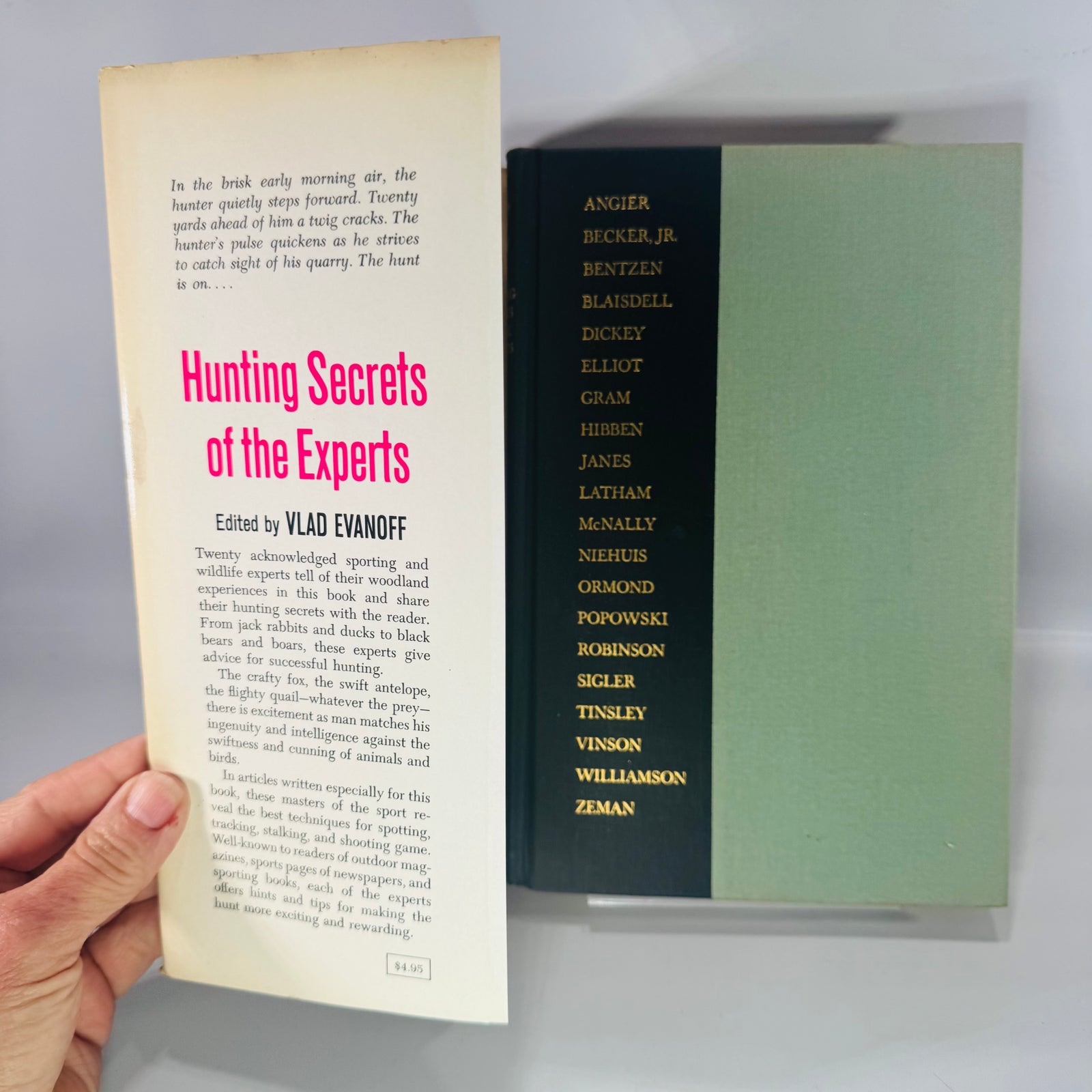 Vintage Hunting & Outdoor Sports Hardcover — Hunting Secrets of the Experts* (1964, First Edition) — Edited by Vlad Evanoff | Illustrated, Dust Jacket