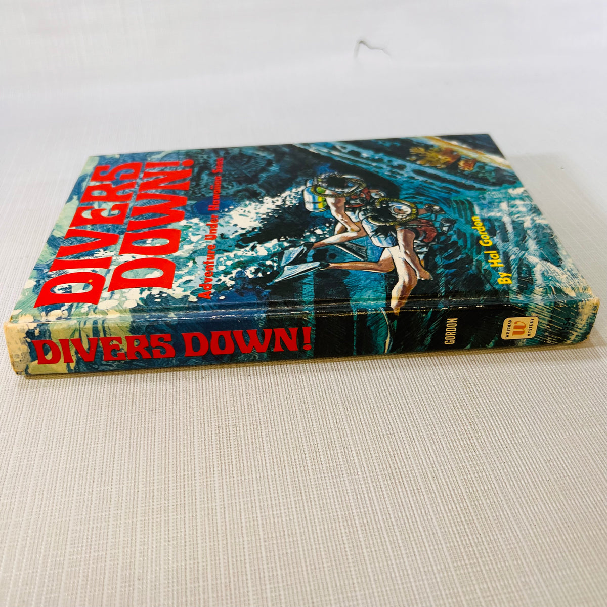 Spine and front board of Divers Down! Adventure Under Hawaiian Seas 1971