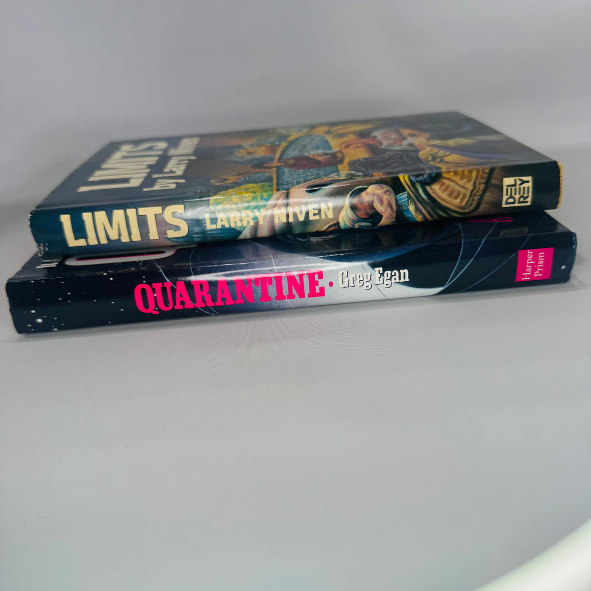 Vintage Science Fiction Hardcover Bundle — Limits (1985) + Quarantine (1995) — Larry Niven & Greg Egan | Dust Jackets, Science Fiction