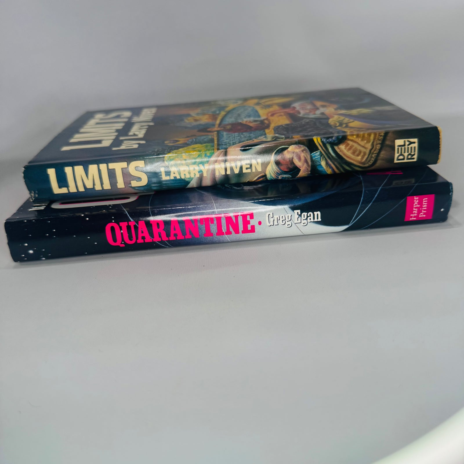 Vintage Science Fiction Hardcover Bundle — Limits (1985) + Quarantine (1995) — Larry Niven & Greg Egan | Dust Jackets, Science Fiction