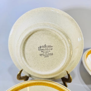 Set of 4 Mikasa Stone Manor Melissa F5811 Cereal Bowls Japan Yellow Daisy Stoneware