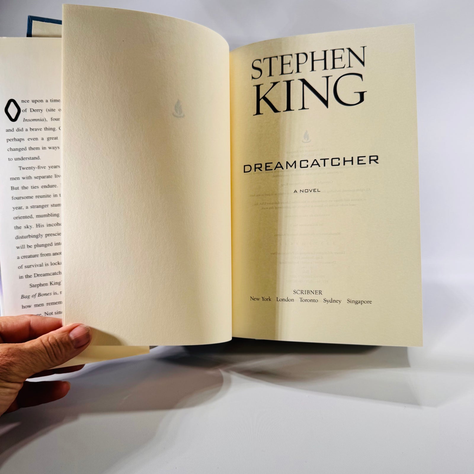 Dreamcatcher by Stephen King (2001, First Edition, Horror Novel)