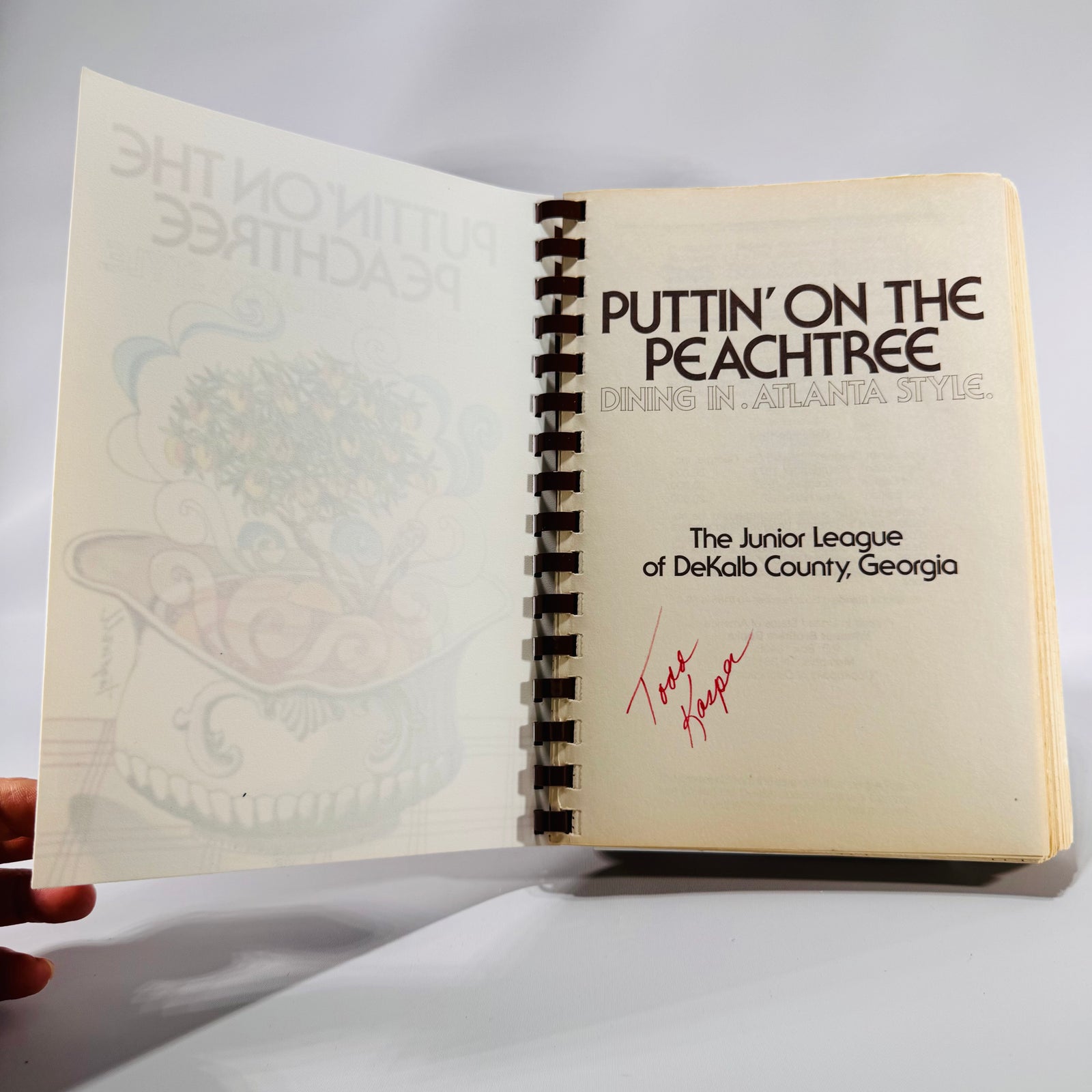 Puttin' on the Peachtree: Dining in Atlanta Style (1979, 3rd Ed) | Junior League Cookbook | Southern Heritage Recipes