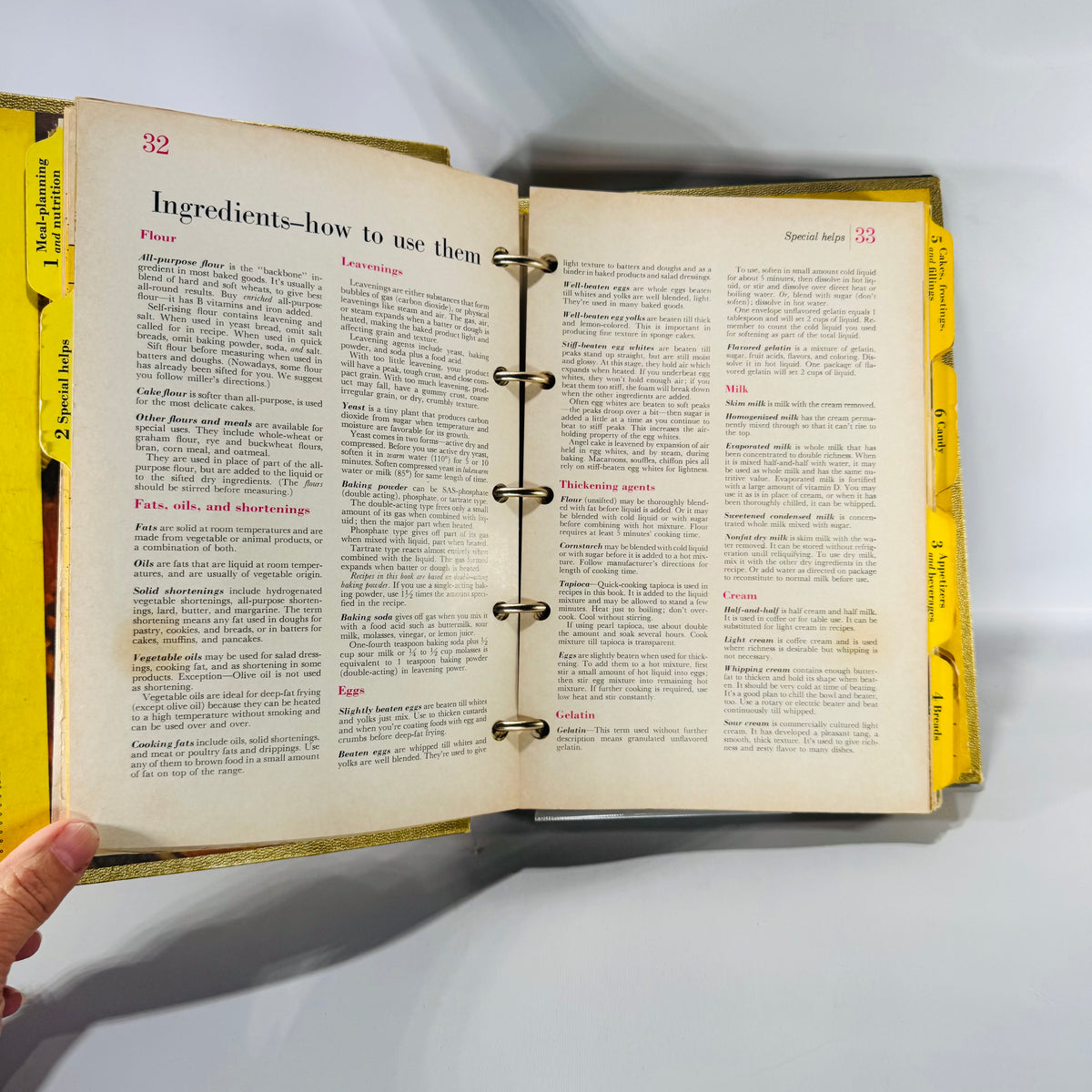 Vintage Mid-Century Cookbook Binder — Better Homes and Gardens New Cook Book Souvenir Edition (Commemorating 10,000,000 Sold) — 5-Ring Recipe Binder | Tabbed Sections, Vintage Cookbooks / Homemaking Reference