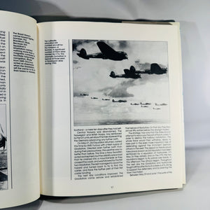 World War II in the Air (Battle in the Air) by Michael C. Tagg — Hardcover w/ Dust Jacket (1990)