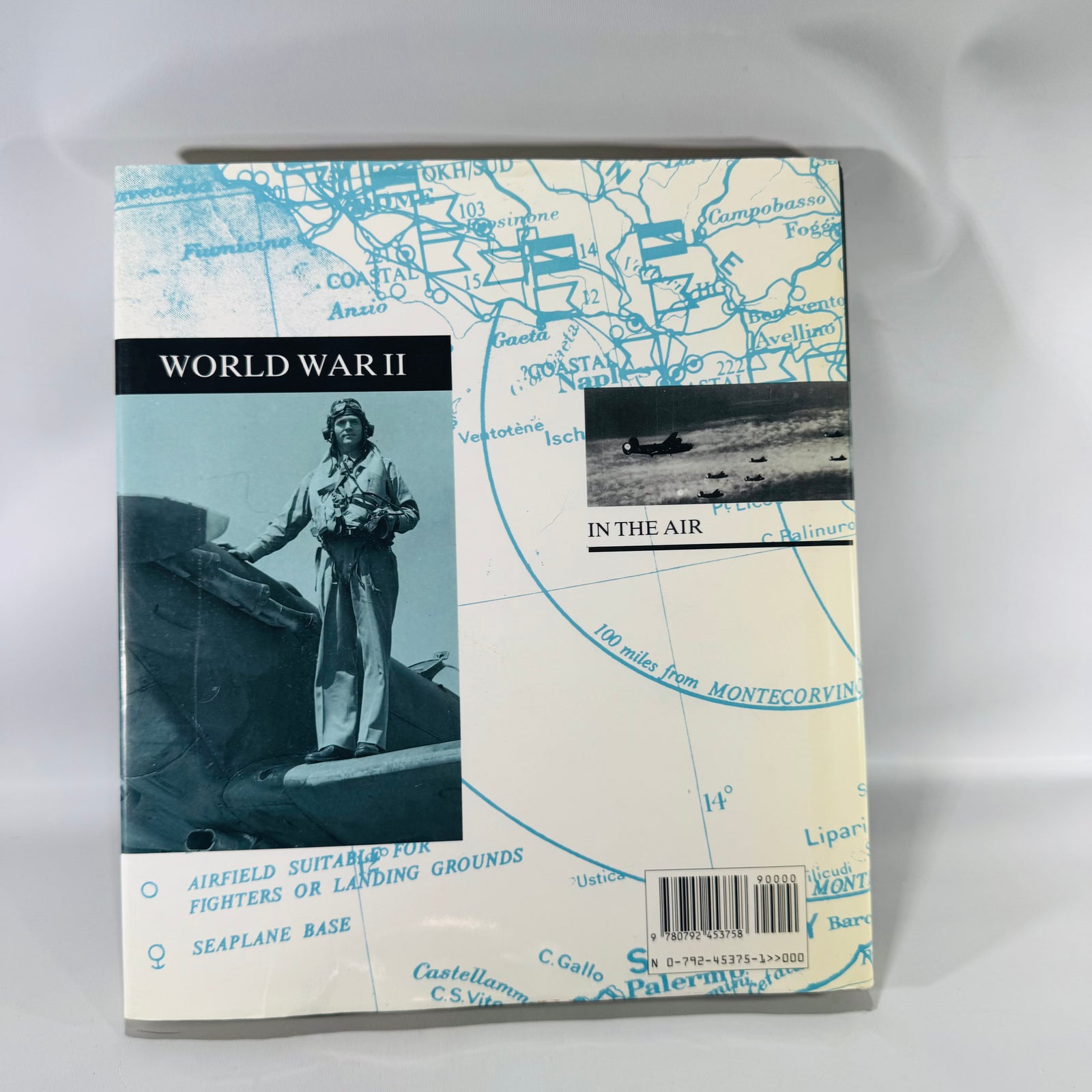 World War II in the Air (Battle in the Air) by Michael C. Tagg — Hardcover w/ Dust Jacket (1990)