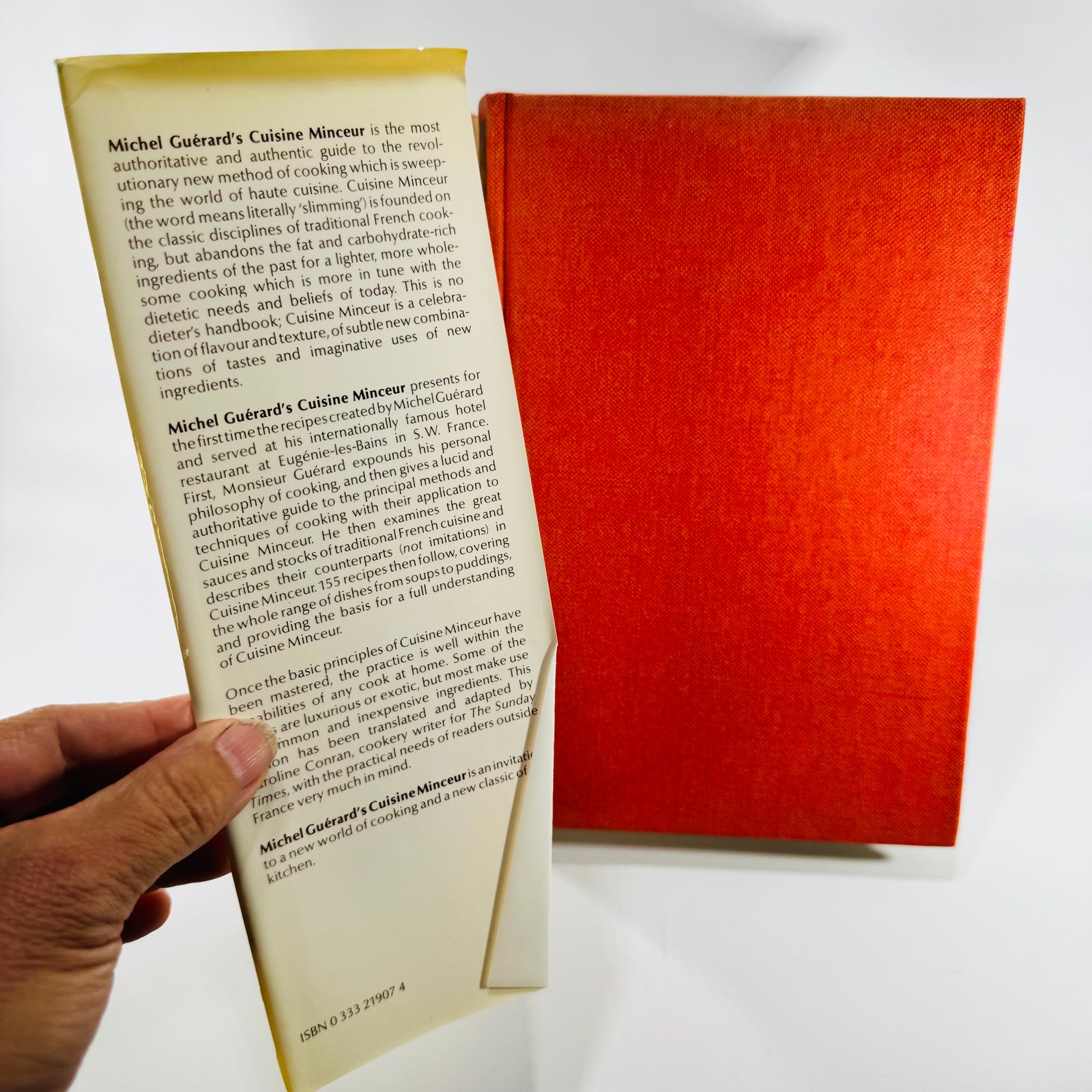 Michel Guérard's Cuisine Minceur 1977 Macmillan Hardcover French Nouvelle Cuisine Cookbook