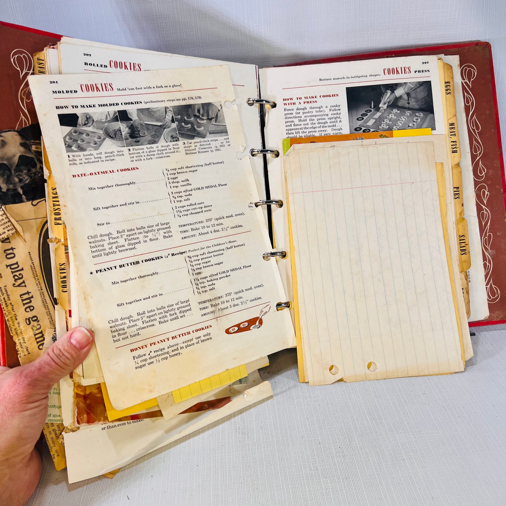 Betty Crocker's Picture Book 5 Ring Binder 1950's McGraw-Hill Book Company Not Complete But Full of Handwritten, Newspaper Recipes