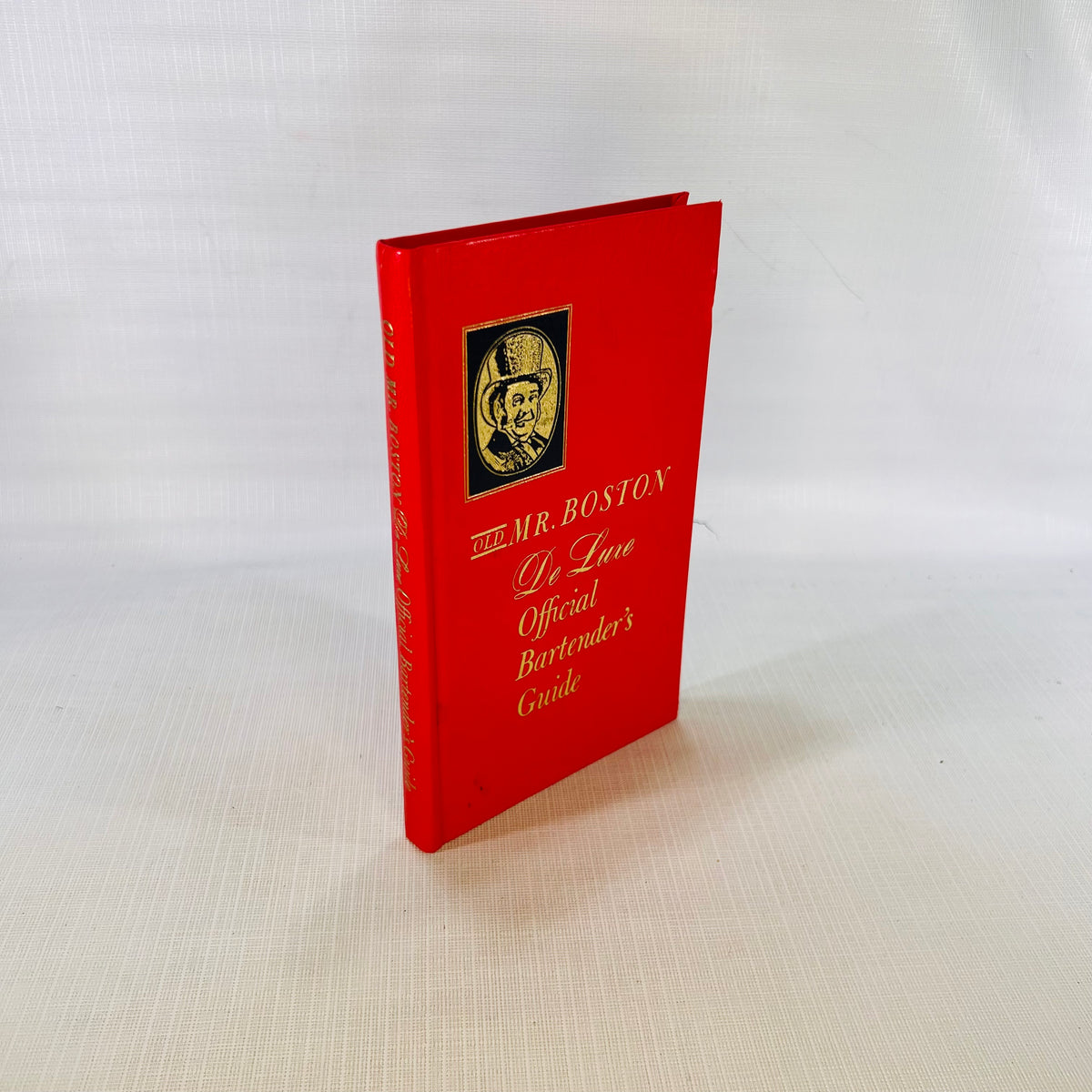 Old Mr. Boston Deluxe Official Bartenders Guide by Mr. Boston Distillers Corp 1967 Vintage Drink Recipe Book