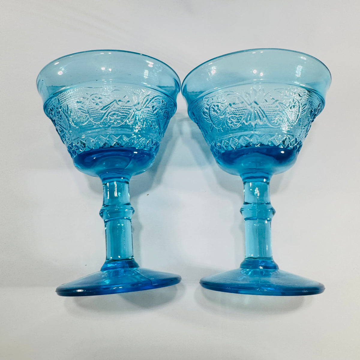 Tiara Sandwich Bicentennial Blue Water Goblets Pair 1976 Indiana Glass Pressed Glass