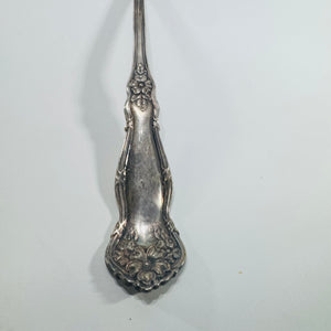 Simeon L. & George H. Rogers XTRA Silverplate Ladle Early 1900s Floral Sauce Serving Piece
