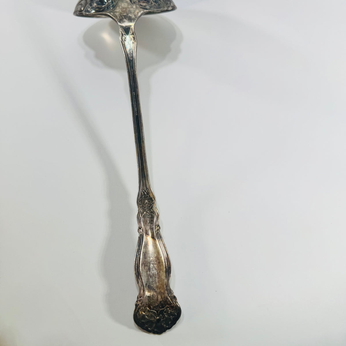 Simeon L. & George H. Rogers XTRA Silverplate Ladle Early 1900s Floral Sauce Serving Piece