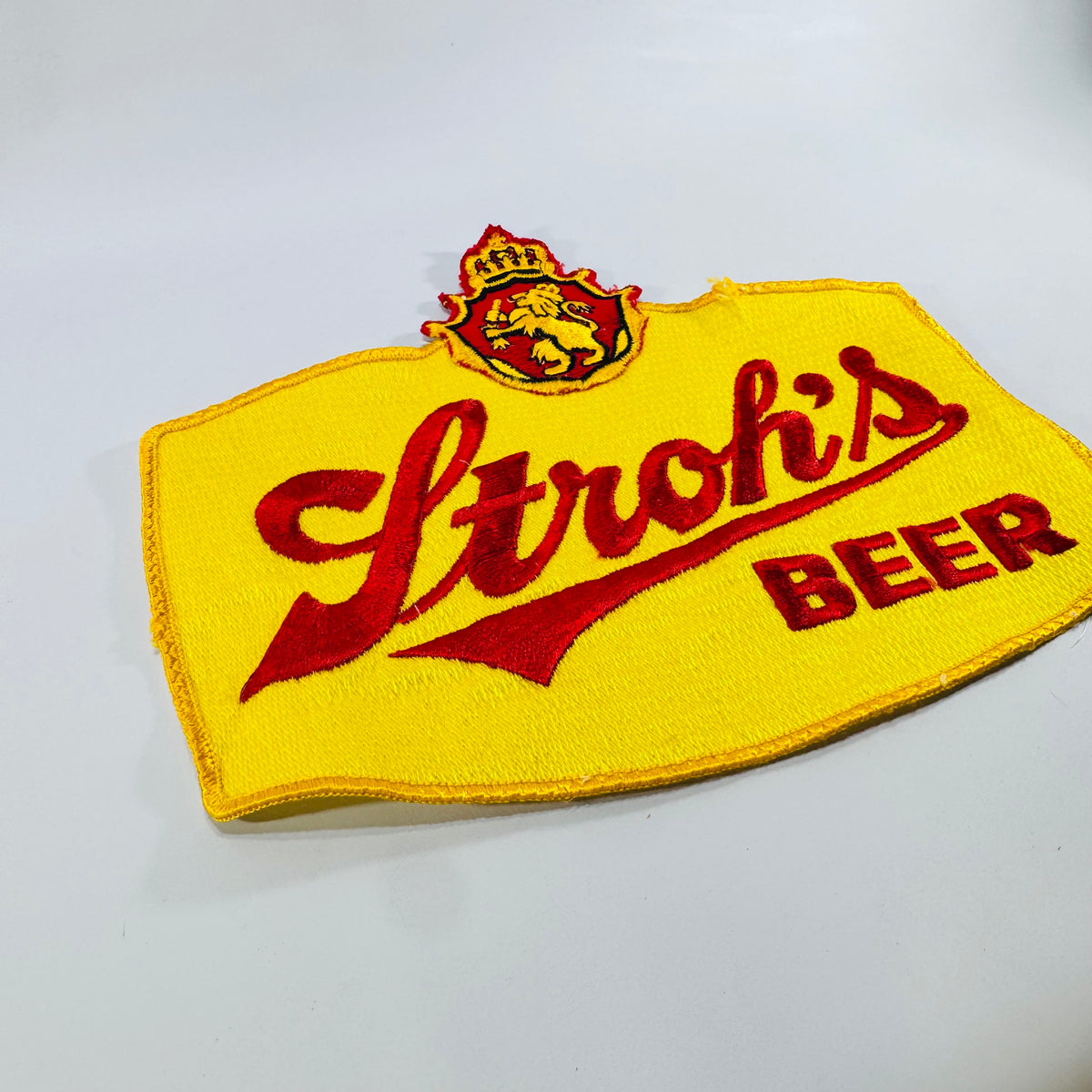 Stroh's Beer Embroidered Patch Lion Crest Yellow Red 1970s Brewery Advertising 9 Inch Sew On