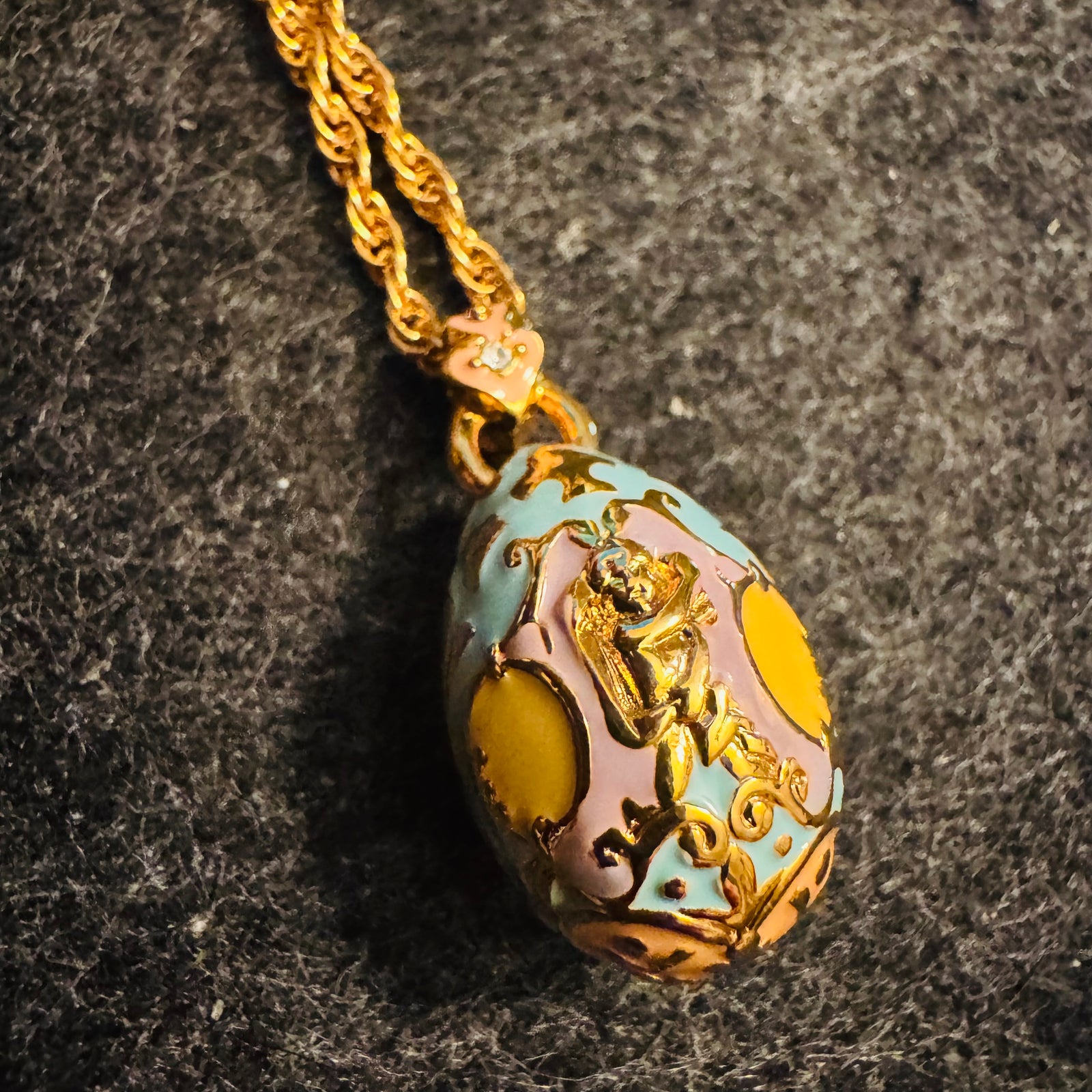 Vintage Joan Rivers Fabergé Egg Necklace 30” Gold Tone Rope Chain Pastel Enamel Cherub Pendant Rhinestone Bail
