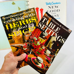 Betty Crocker's New Good and Easy Cook Book 1962 1st Ed 4th Printing Bundle with 2 Pamphlets
