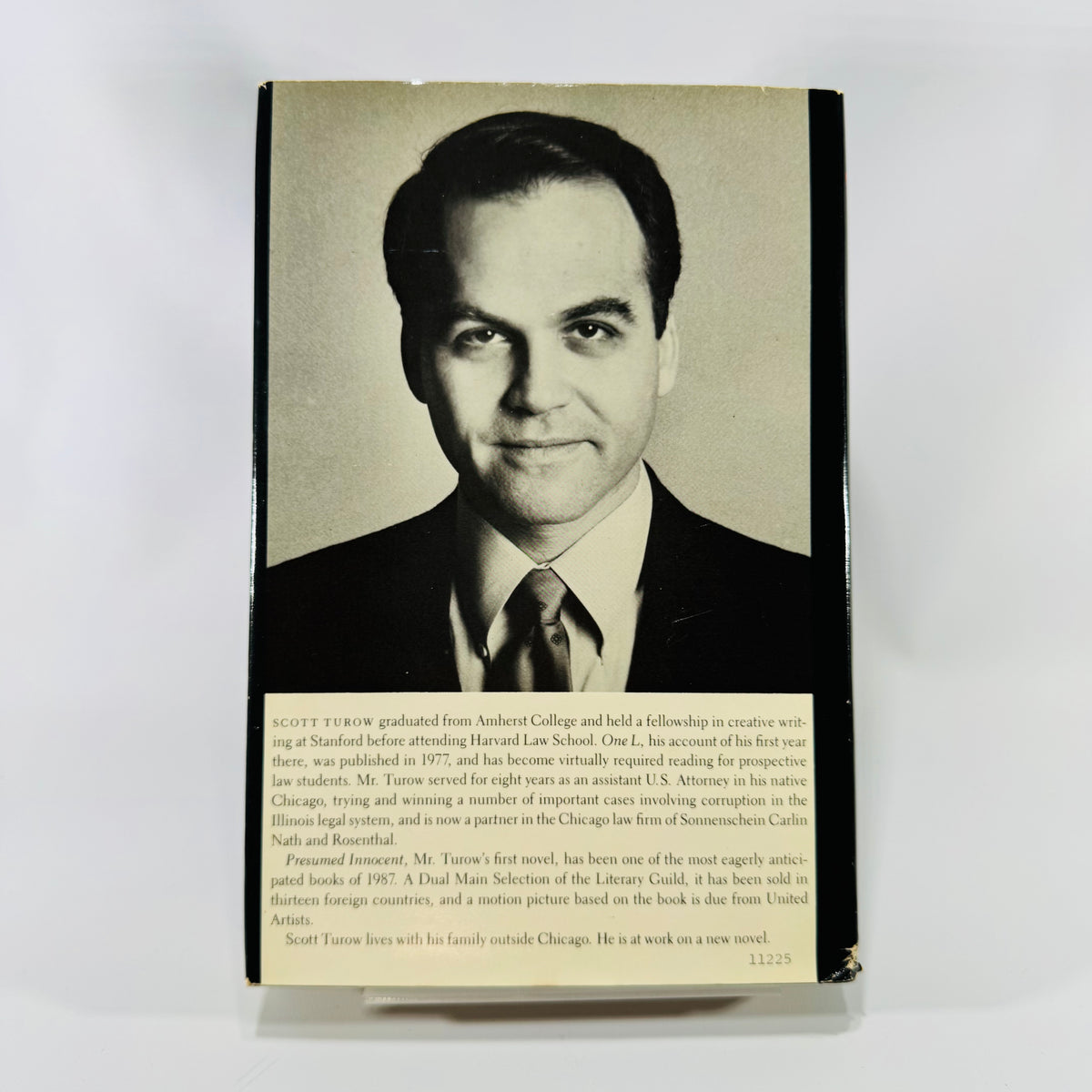 Presumed Innocent — Scott Turow (1987) Hardcover w/ Dust Jacket, 372 Pages