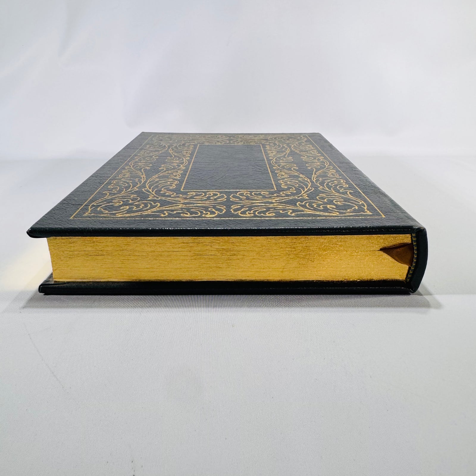 Uncle Tom’s Cabin by Harriet Beecher Stowe | Easton Press Leather Collector’s Edition (1979)