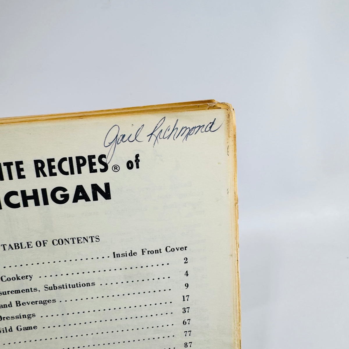 Favorite Recipes of Michigan 1964 Women's Club Cookbook 900 Recipes Comb Bound