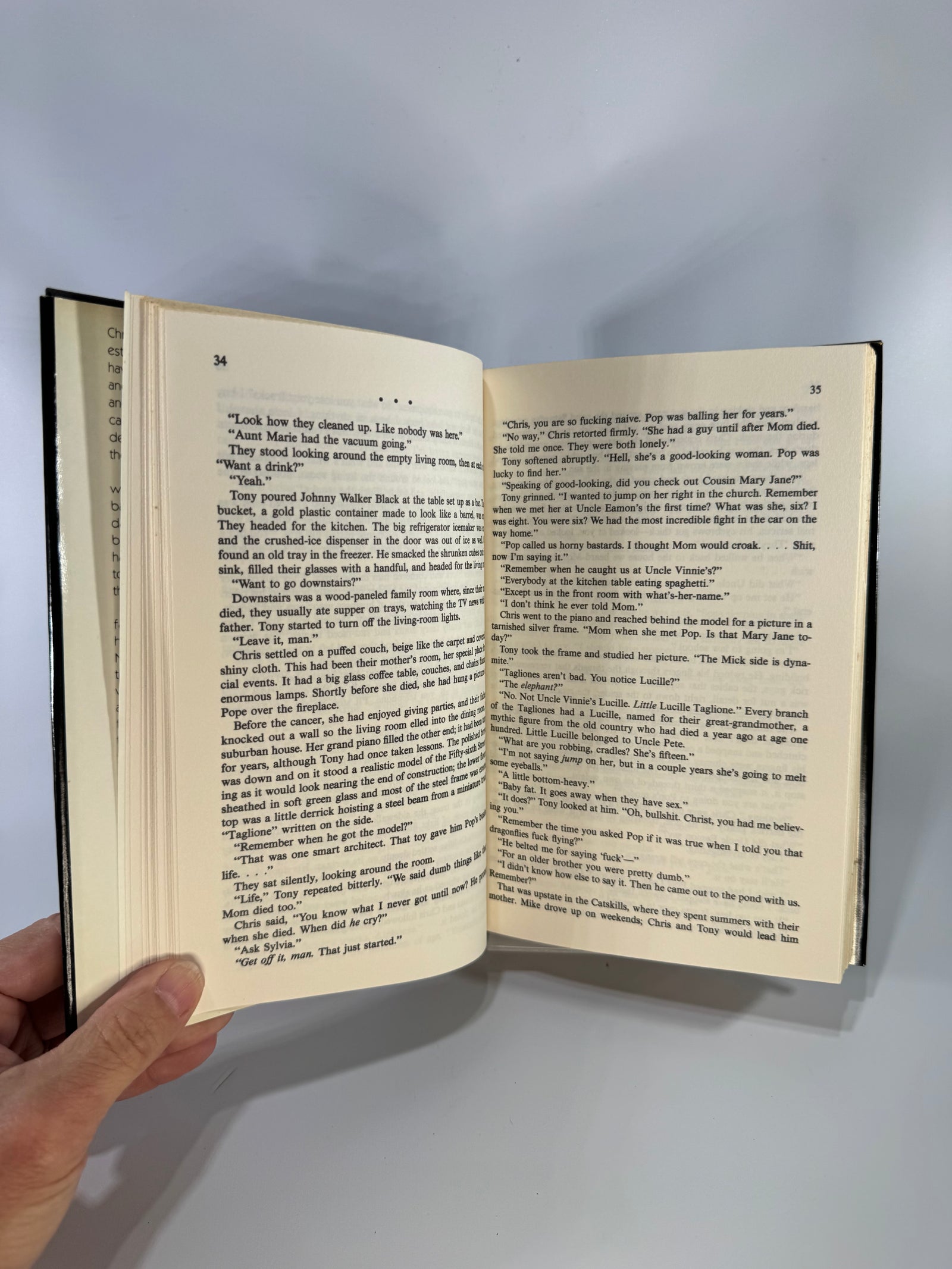 Rampage — Justin Scott (1985) Hardcover w/ Dust Jacket | Simon & Schuster | Book Club Edition