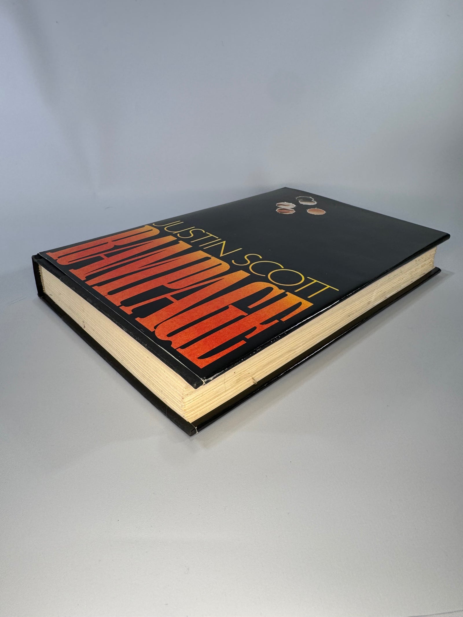 Rampage — Justin Scott (1985) Hardcover w/ Dust Jacket | Simon & Schuster | Book Club Edition