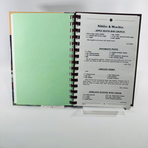 Tasteful Treasures Madison Winter Club 2004 Morris Press Community Cookbook