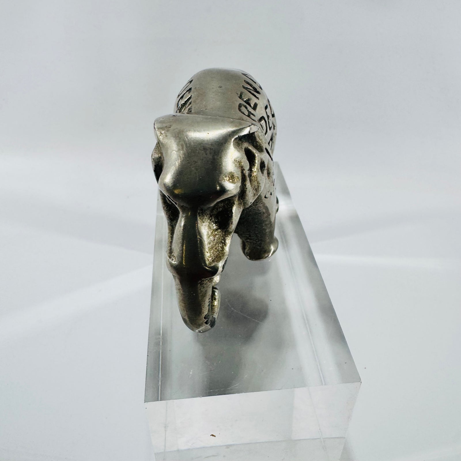 Independent Stove Co Renown Underfeed Stoves Elephant Paperweight Owosso Michigan Cast Iron