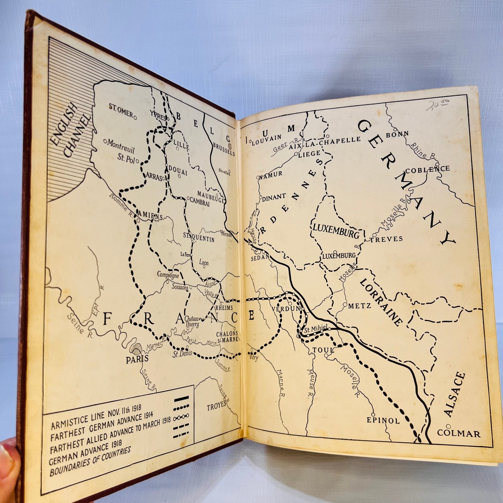 The United States in the Green War by Willis J. Abbot 1919 Double Day Page and Company