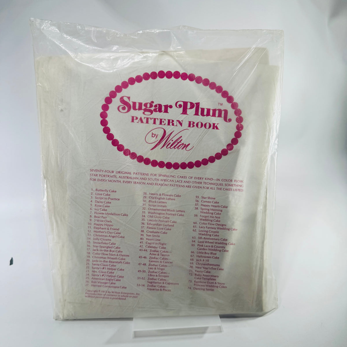 Sugar Plum Pattern Book by Wilton 1972 Sealed Cake Decorating Pattern Portfolio