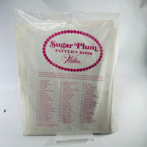 Sugar Plum Pattern Book by Wilton 1972 Sealed Cake Decorating Pattern Portfolio