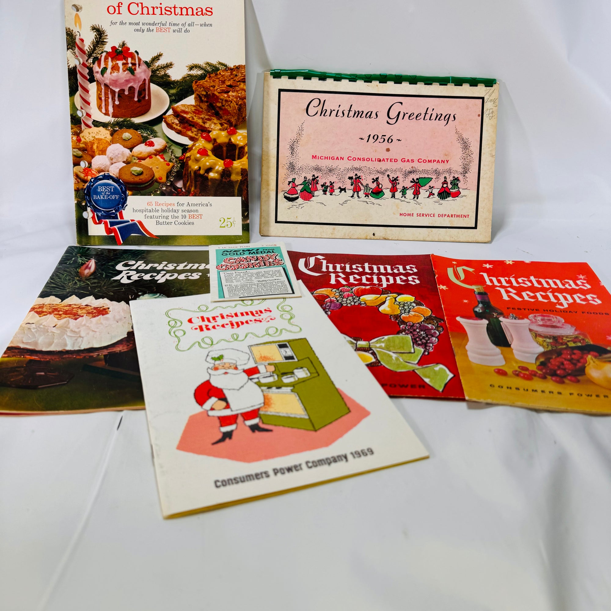 Seven Vintage Christmas Recipe Pamphlets by Pillsbury Consumers Energy Betty Crocker & More