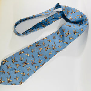 Hermès 476 IA Duck Motif Silk Necktie Made in France Blue