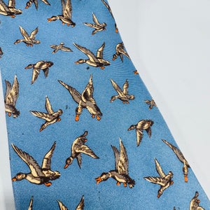 Hermès 476 IA Duck Motif Silk Necktie Made in France Blue