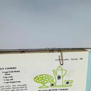Betty Crocker’s New Good and Easy Cook Book (1962) – Betty Crocker | Vintage Cookbook