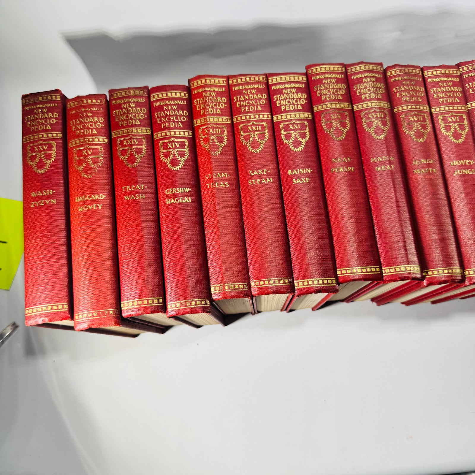 Funk & Wagnalls New Standard Encyclopedia of Universal Knowledge 1931 Complete 25 Volume Set