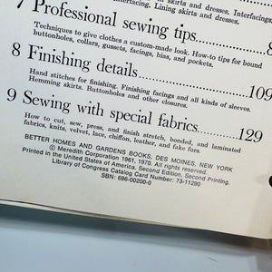 Better Homes & Gardens Sewing Book (Second Edition) – Vintage 5-Ring Binder Sewing Reference